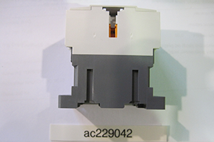 Contactor for QQ-82, TT-50,52,112,162 NT-50,52,102. QQI-52,102, S-97