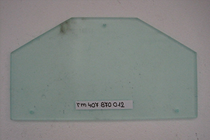 Side glass for VEC-510